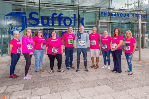 Team GB Olympian Andy Vernon with Outreach programme members